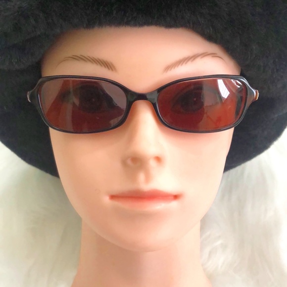 Coach Sunglasss - Picture 2 of 8